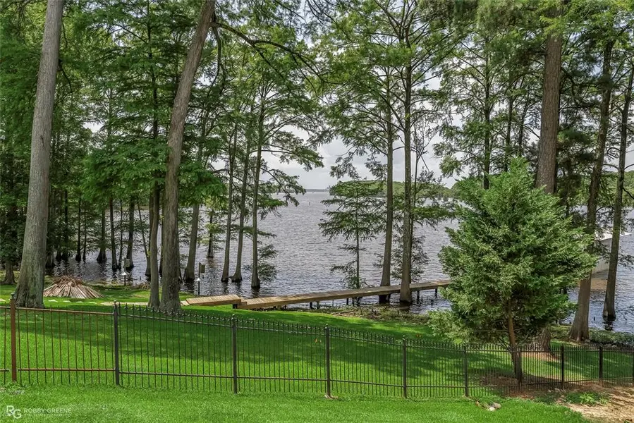 10865 Ferry Lake Road, Oil City, LA 71061