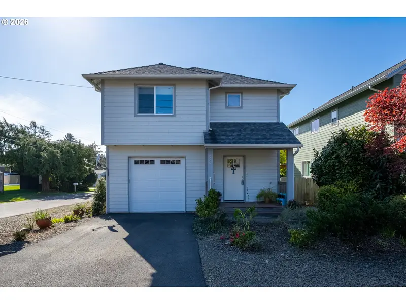 267 SE TIDE AVE, Lincoln City, OR 97367