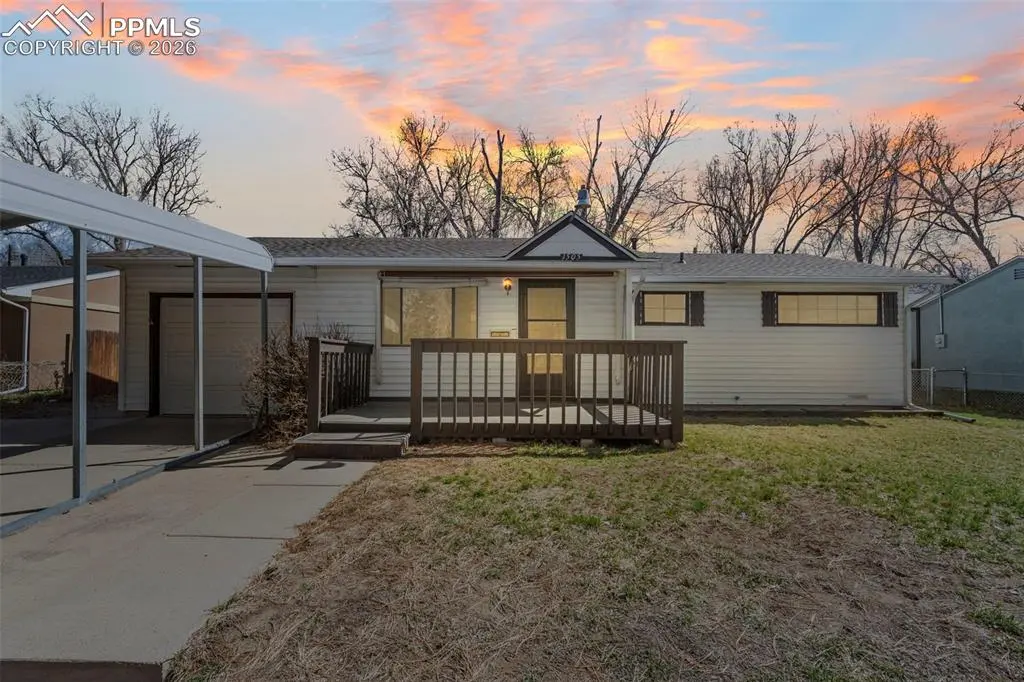 1505 Evergreen DR, Colorado Springs, CO 80911