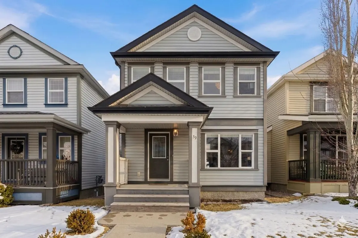39 Copperfield TER SE, Calgary, AB T2Z 4V5