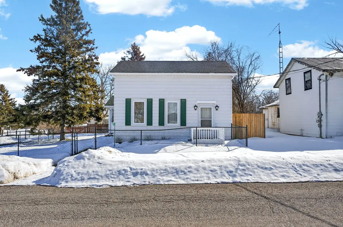 64 Consecon Main ST, Prince Edward County, ON K0K 1T0