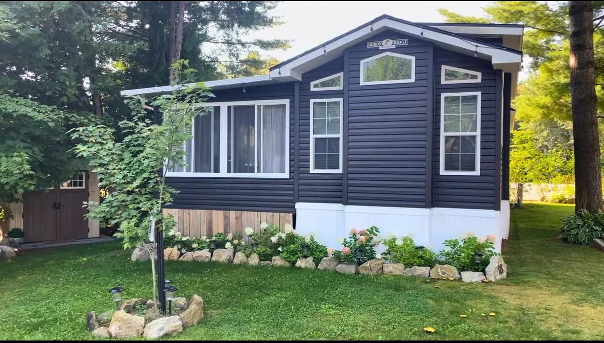 18 Rockhaven N/A, Selwyn, ON K0L 2H0