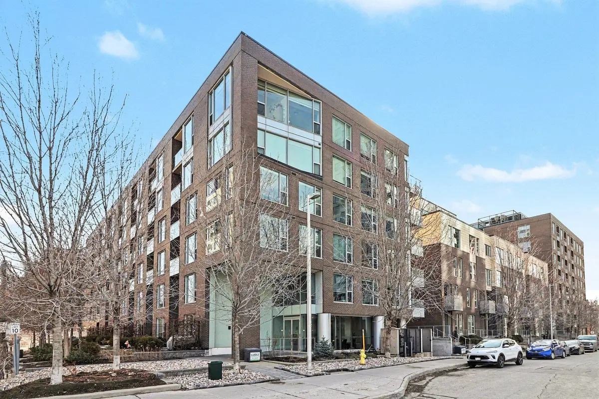 300 Lett ST #405, West Centre Town, ON K1R 0A8