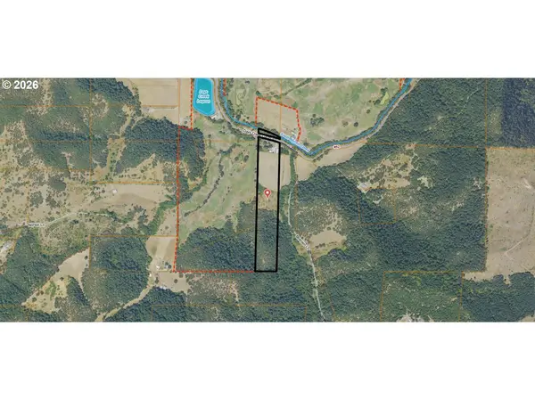 1355 DAYS CREEK CUTOFF RD, Myrtle Creek, OR 97457