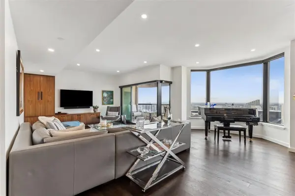 3030 Mckinney Avenue #2305, Dallas, TX 75204