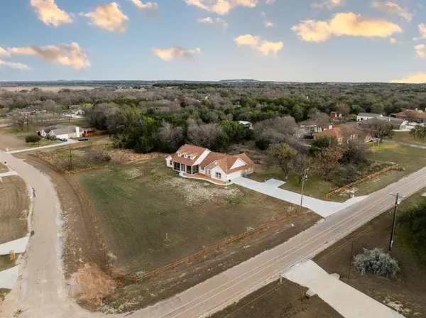 1502 County Road 3152, Kempner, TX 76539