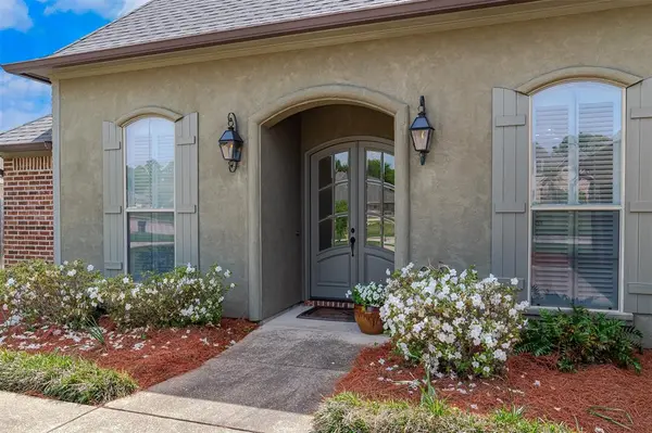 123 Creston Lane, Shreveport, LA 71106