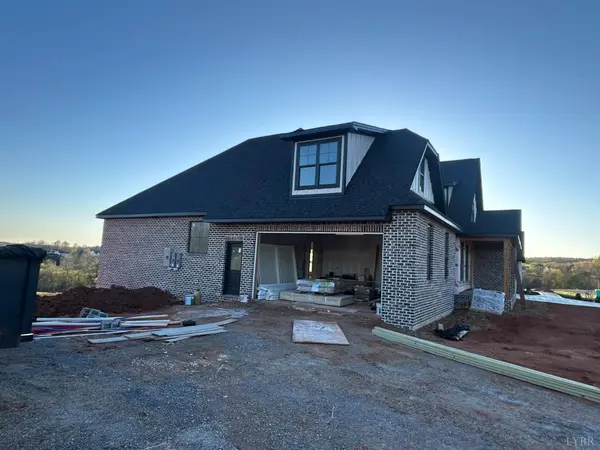 1105 Bravo LN, Forest, VA 24551