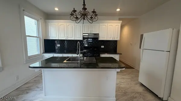 202 S Stiles St #1L, Linden City, NJ 07036