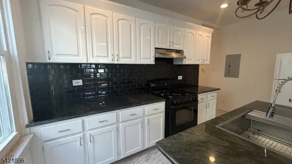 202 S Stiles St #1L, Linden City, NJ 07036