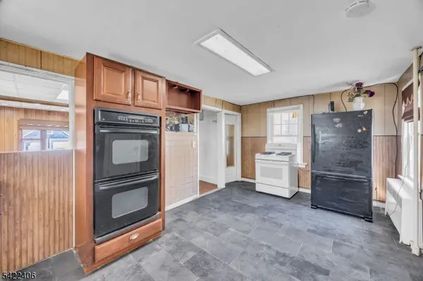 75-77 Laramie Rd, Plainfield City, NJ 07060