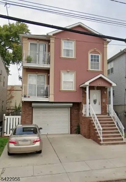 847 Bond St, Elizabeth City, NJ 07201