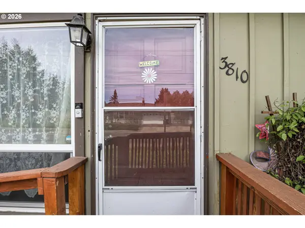 3810 ELMIRA RD, Eugene, OR 97402