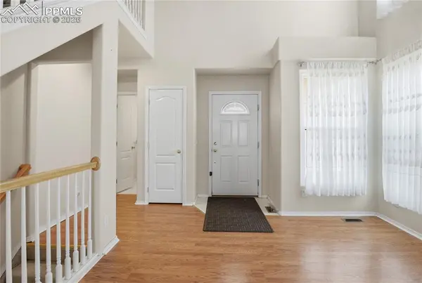 5364 Rose Ridge LN, Colorado Springs, CO 80917