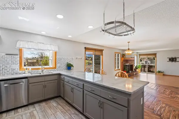 505 Spring Creek CT, Colorado Springs, CO 80919