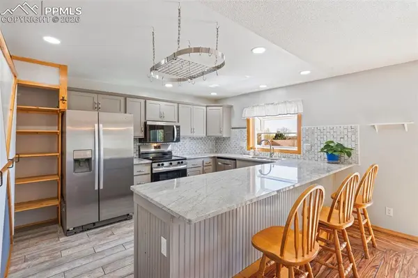 505 Spring Creek CT, Colorado Springs, CO 80919