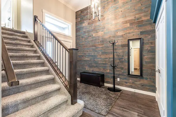 390 Somerside CRES SE, Medicine Hat, AB T1B 0N4