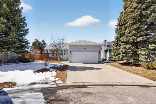 1011 15 ST SE, High River, AB T1V 1L6