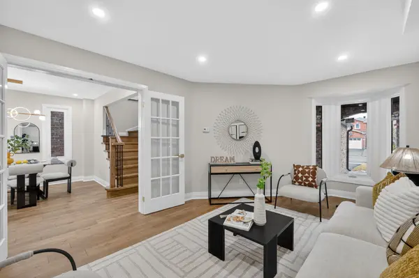 45 Chilmar CRES, Vaughan, ON L4J 6Y5