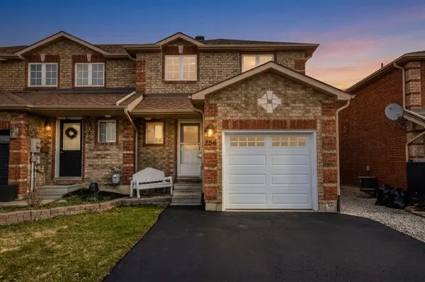256 Dunsmore LN, Barrie, ON L4M 7A7