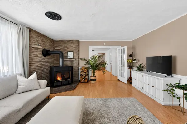 64 Consecon Main ST, Prince Edward County, ON K0K 1T0