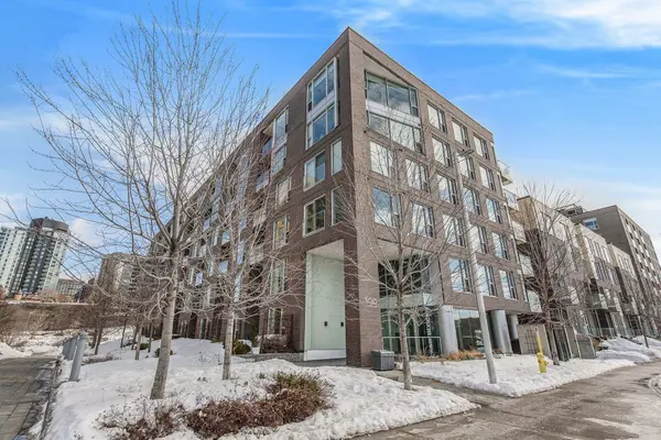 300 Lett ST #405, West Centre Town, ON K1R 0A8