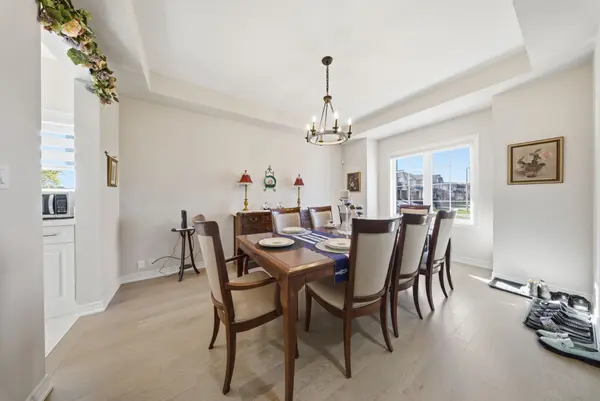 49 MONARCH ST, Welland, ON L3C 0E6