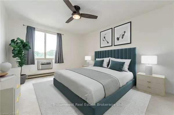 8 Christopher CT #506, Guelph, ON N1G 4N7