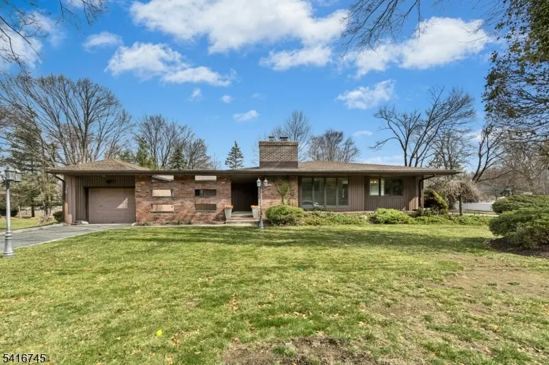 44 Maple Ave, Montville Twp., NJ 07058