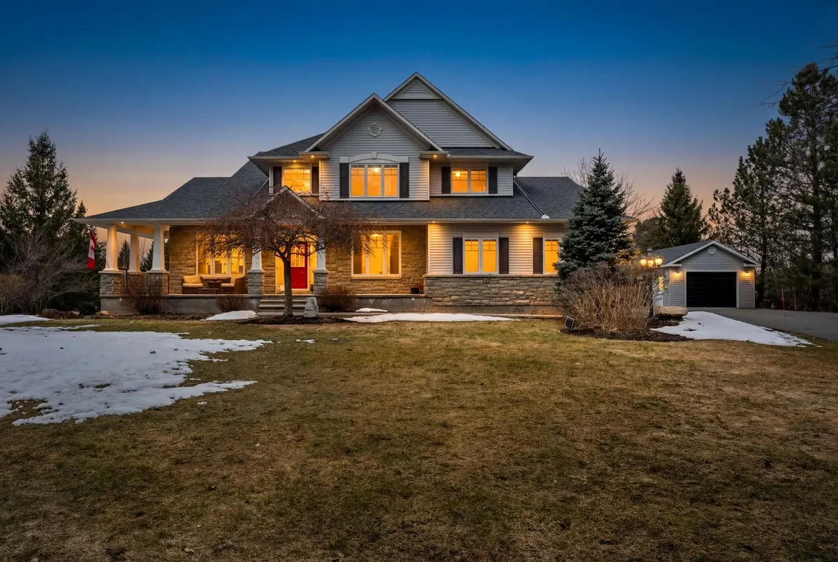 1575 Landel DR, Kanata, ON K2W 1C6