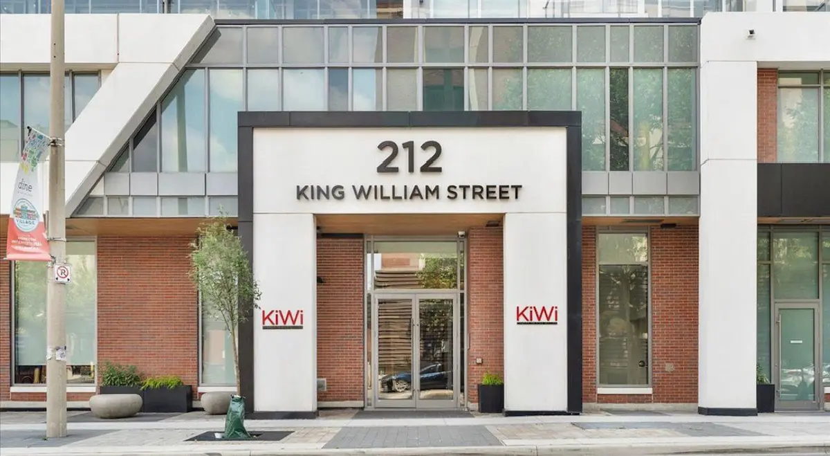 212 King William ST #703, Hamilton, ON L8R 3P2