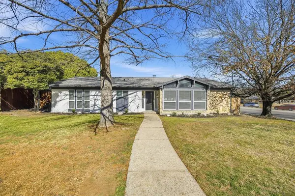 6400 Winn Street, Fort Worth, TX 76133