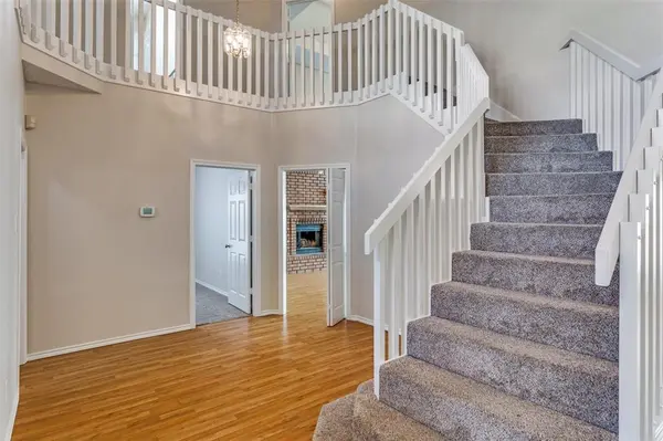 6800 Moss Lane, North Richland Hills, TX 76182