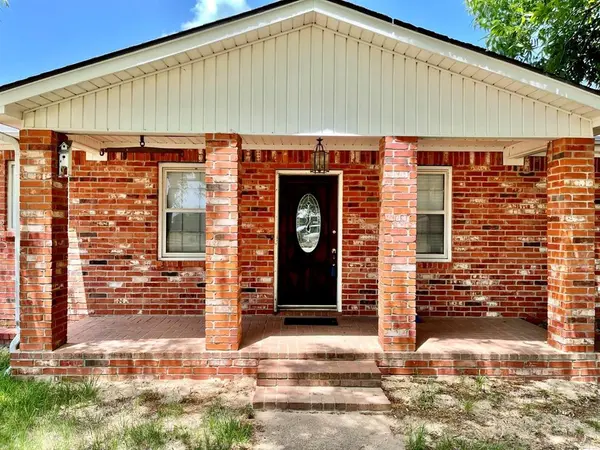 20519 County Road 4114, Lindale, TX 75771