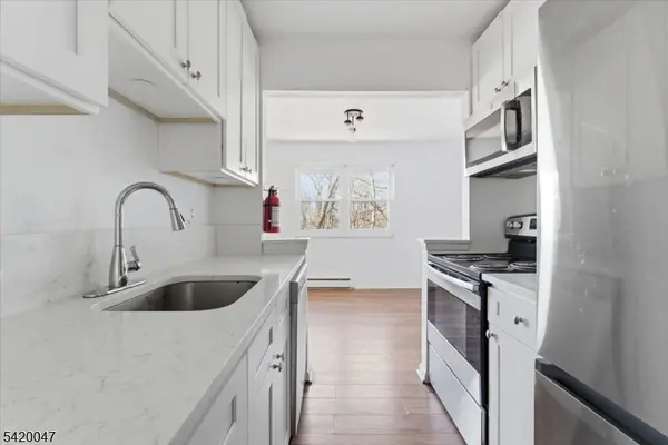 100 Pierson Miller Dr #22, Pompton Lakes Boro, NJ 07442