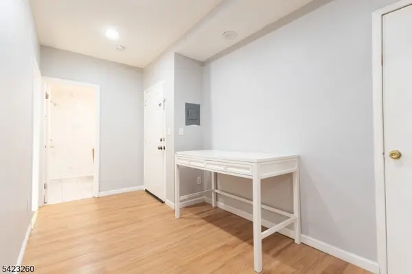 158 Terrace Ave, Jersey City, NJ 07307