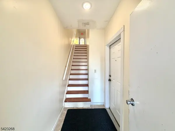 158 Terrace Ave, Jersey City, NJ 07307