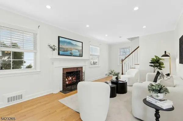 207 2nd St, Fanwood Boro, NJ 07023