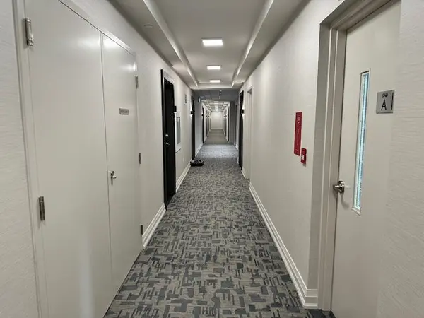 212 King William ST #703, Hamilton, ON L8R 3P2