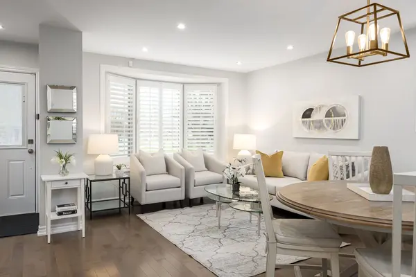 84 Delma DR, Toronto W06, ON M8W 4P1