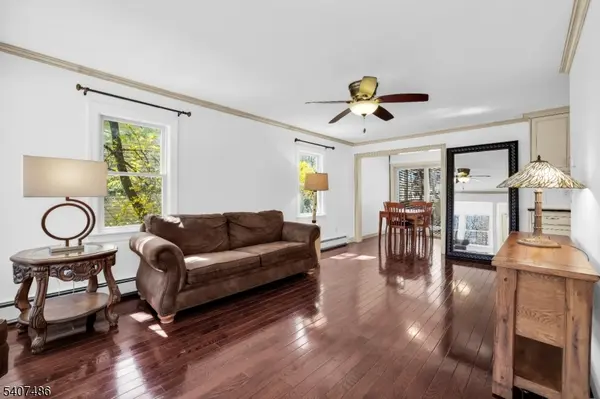 7 Shadowy Ln, West Milford Twp., NJ 07480