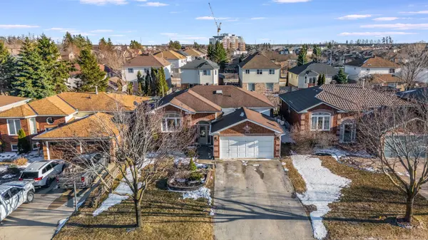 299 Harvie RD, Barrie, ON L4N 8J5