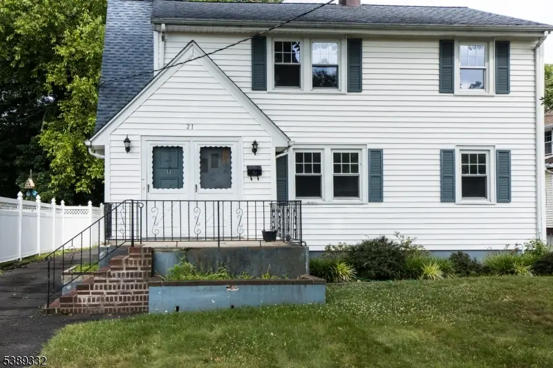 21 Old South Ave, Fanwood Boro, NJ 07023