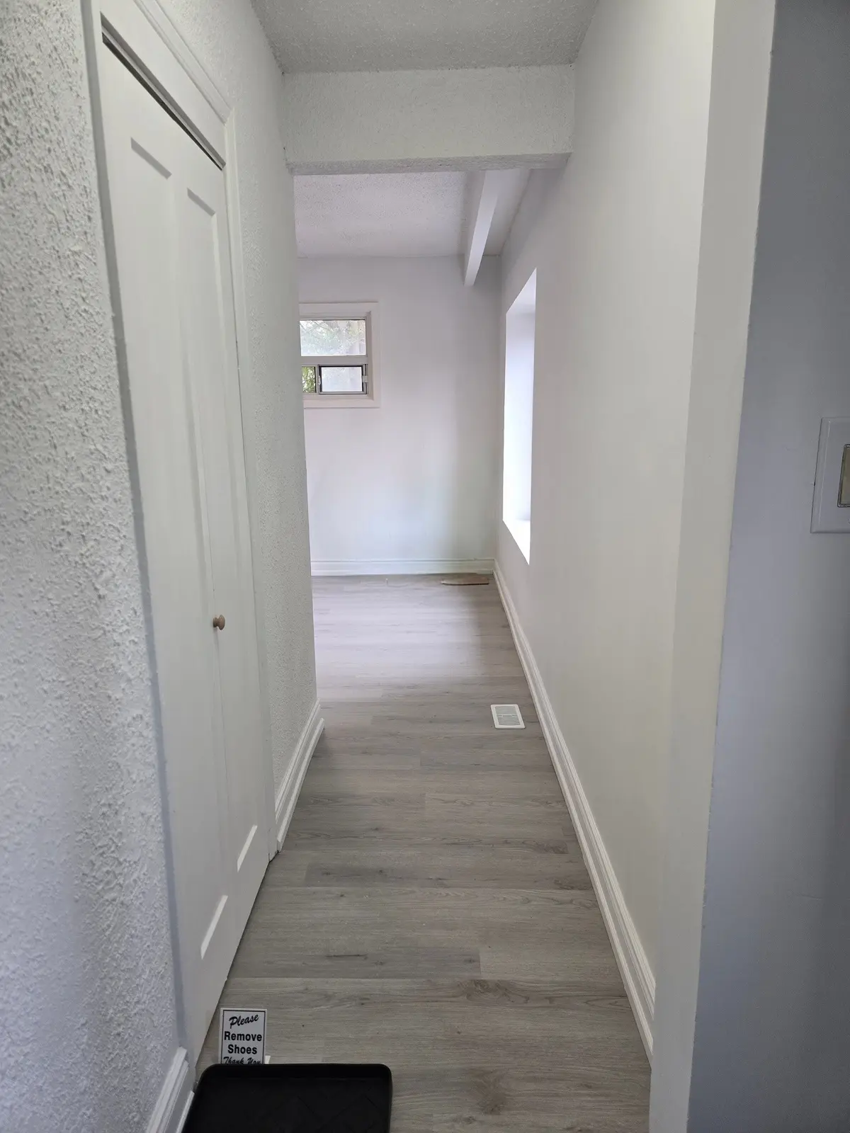 176 Beechgrove DR #Main Level, Toronto E10, ON M1E 3Z5