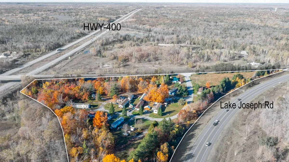 45 Tower RD, Georgian Bay, ON P0C 1H0