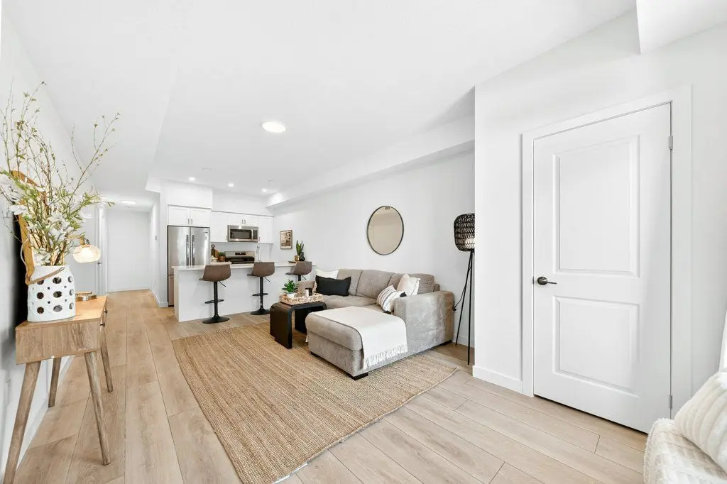 824 Woolwich ST #162, Guelph, ON N1H 1G8