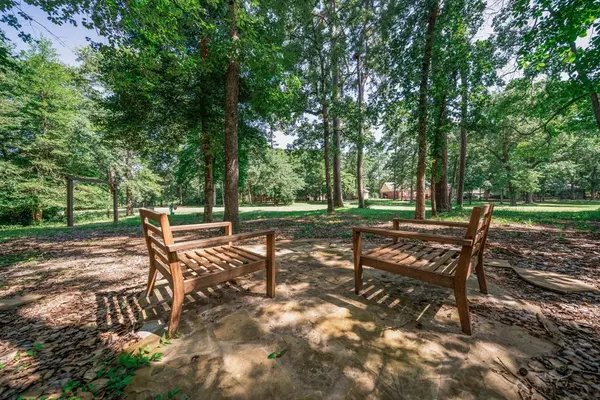 234 Spring Lake Knoll Trail, Holly Lake Ranch, TX 75765