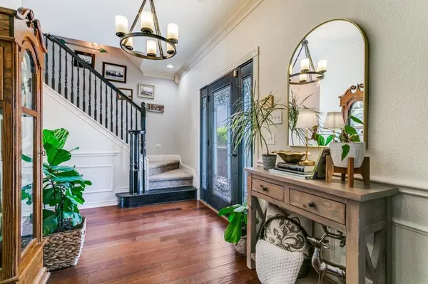 5849 River Meadows Place, Fort Worth, TX 76112