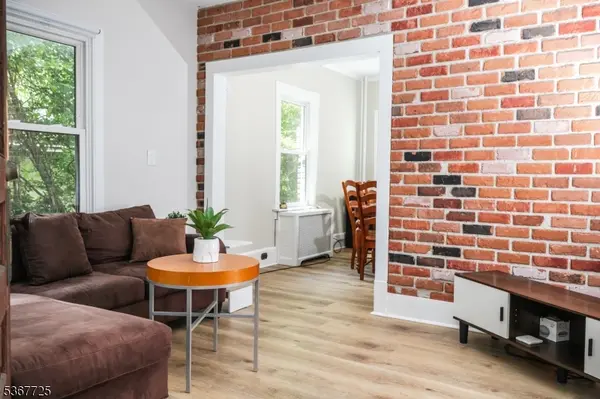 15 Blakely Ave, Rockaway Twp., NJ 07801