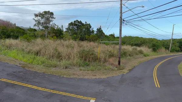 94-5850 WAA PL, Naalehu, HI 96772